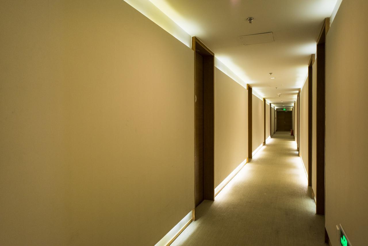 Ji Hotel Shanghai Lujiazui South Pudong Road Exterior photo